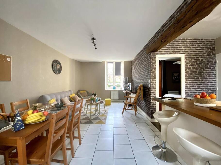 Logis Du Parc By Melrose Apartment Bayeux Ngoại thất bức ảnh